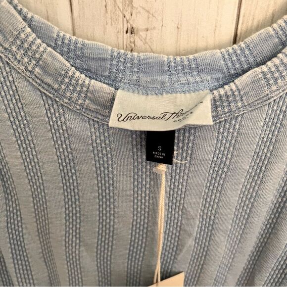 Universal Thread Tank F4 - Picture 3 of 5